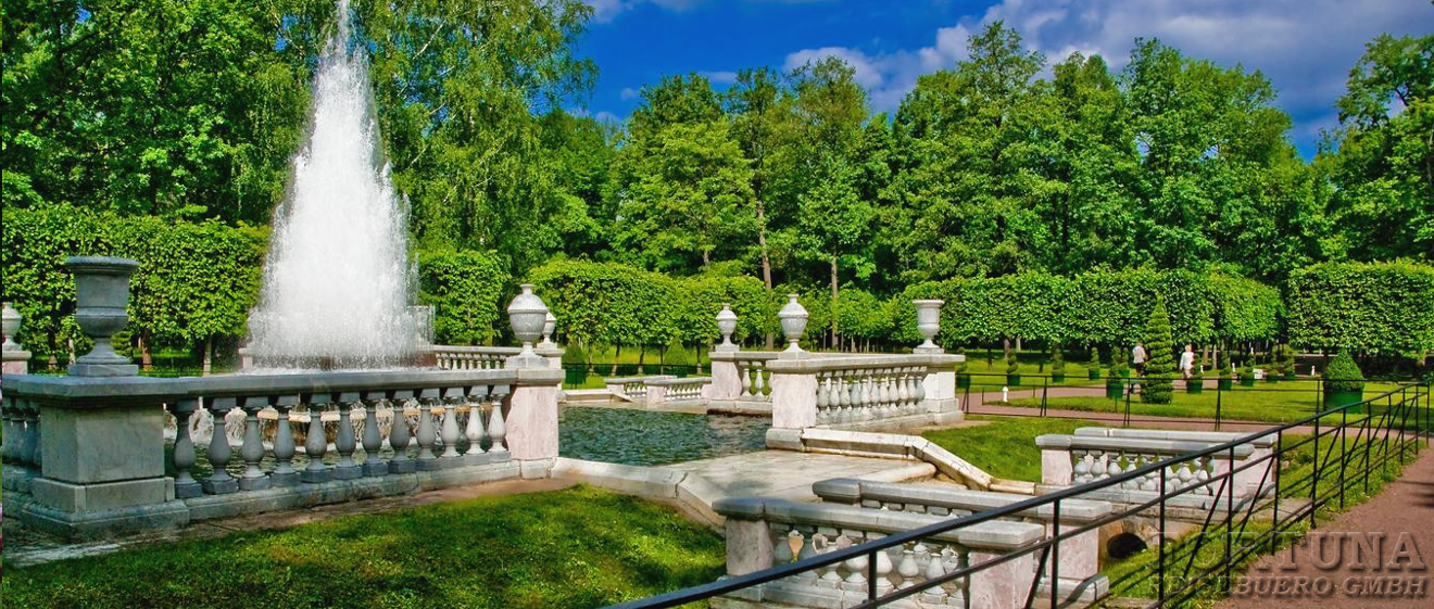 Untere Park, Peterhof, Russland