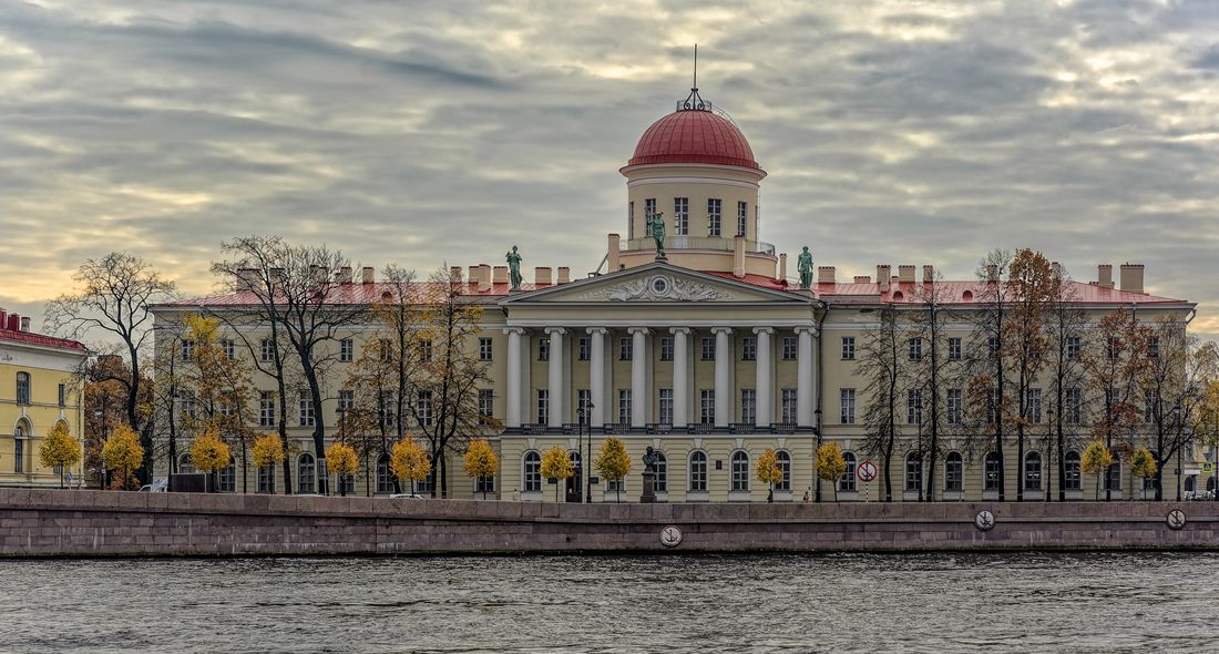 Das Puschkin-Haus in Sankt Petersburg, Russland