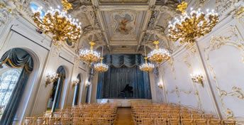 Kammerkonzert der klassischen Musik im Palast des Großfürsten Wladimir