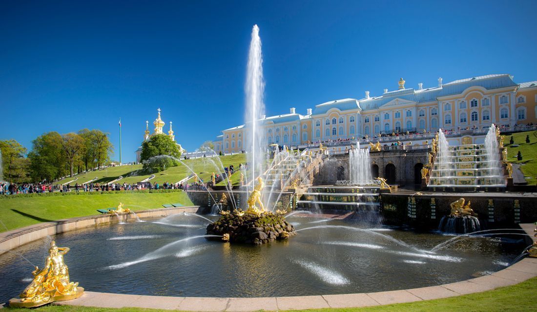 Peterhof, Russland